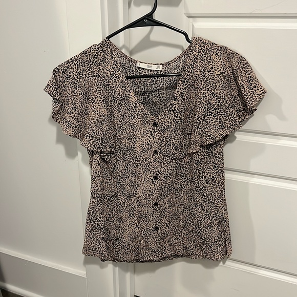 Chiffon Cheetah Work Top - Picture 1 of 3